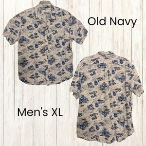 Old Navy Men's XL Blue and White Hawaiian Style Button Down Shirt EUC